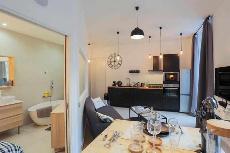 Suite Garibaldi Cosy et Design Lione Esterno foto