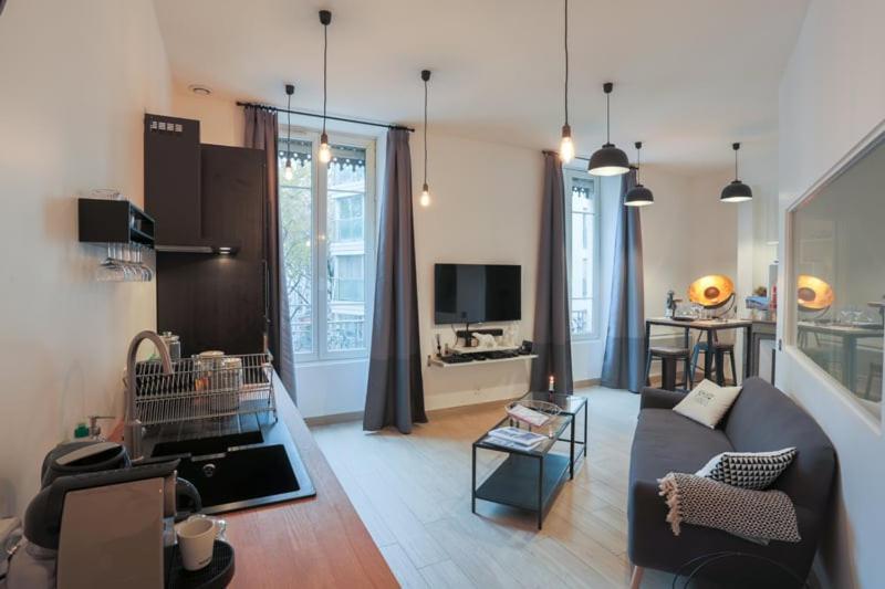 Suite Garibaldi Cosy et Design Lione Esterno foto